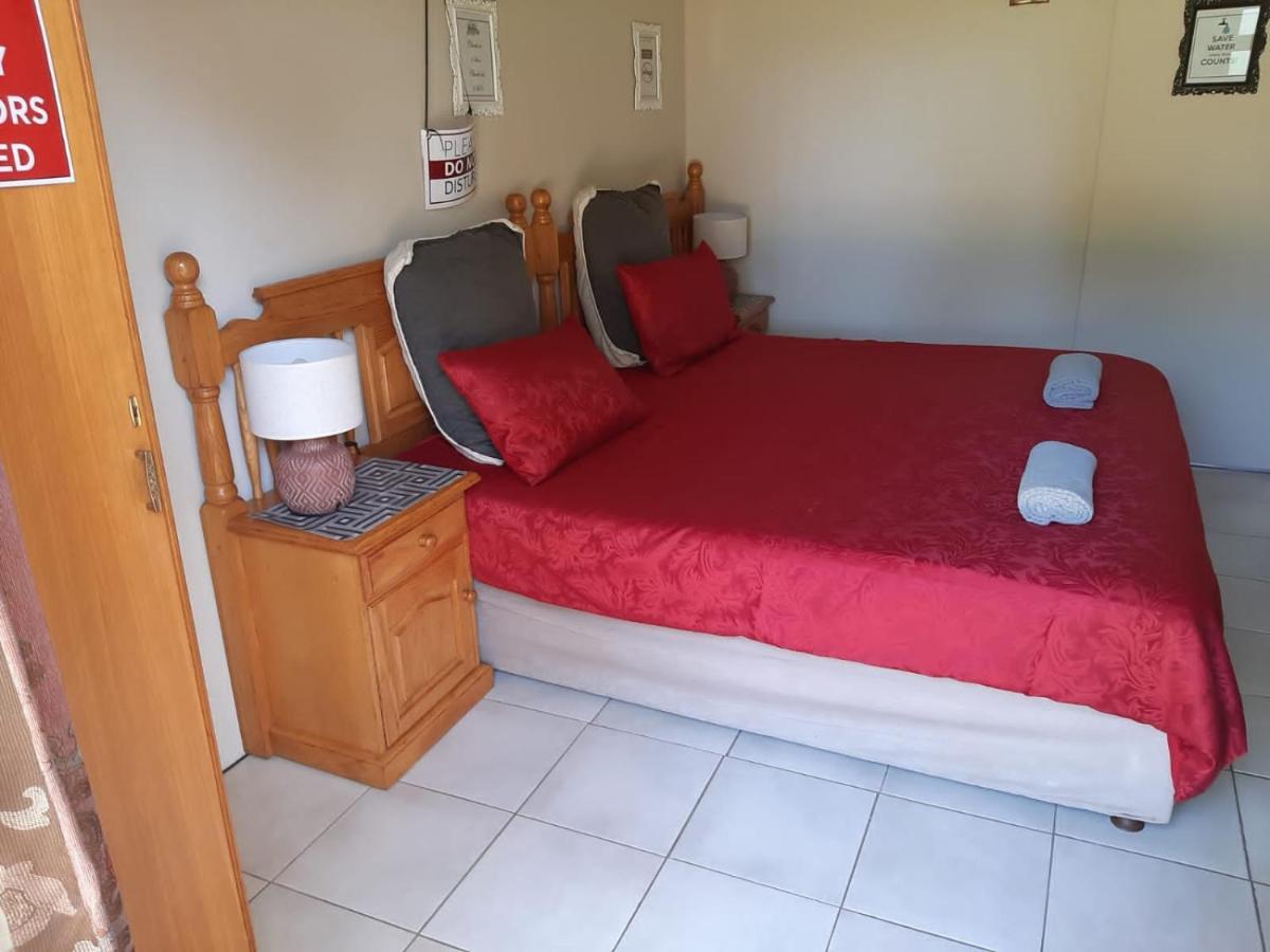 Chariots Guest House Polokwane Extérieur photo